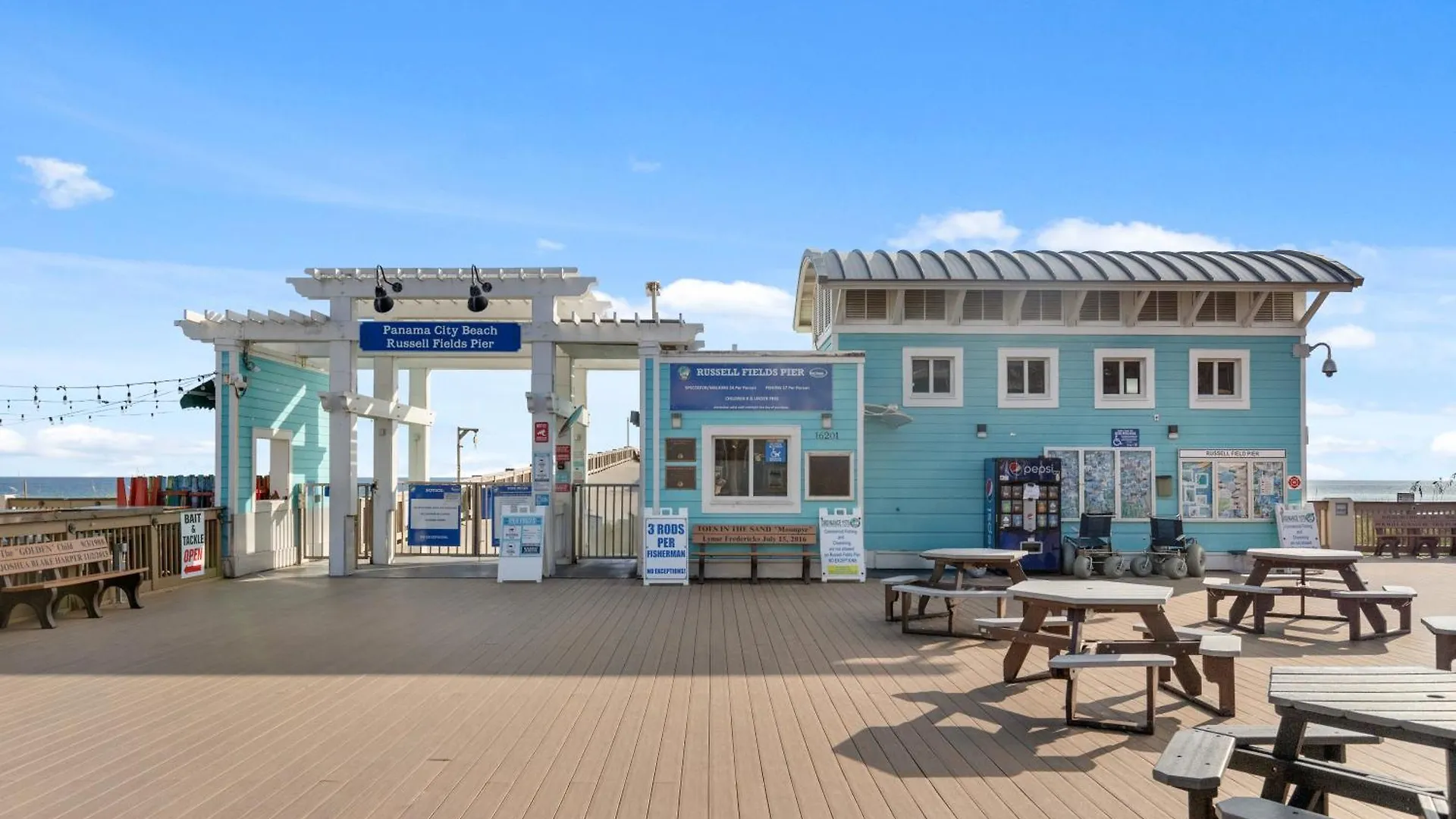 Water Park On-Site! 2 Beachfront Master Suites! Corner Balcony Views! Panama City Beach 0*,