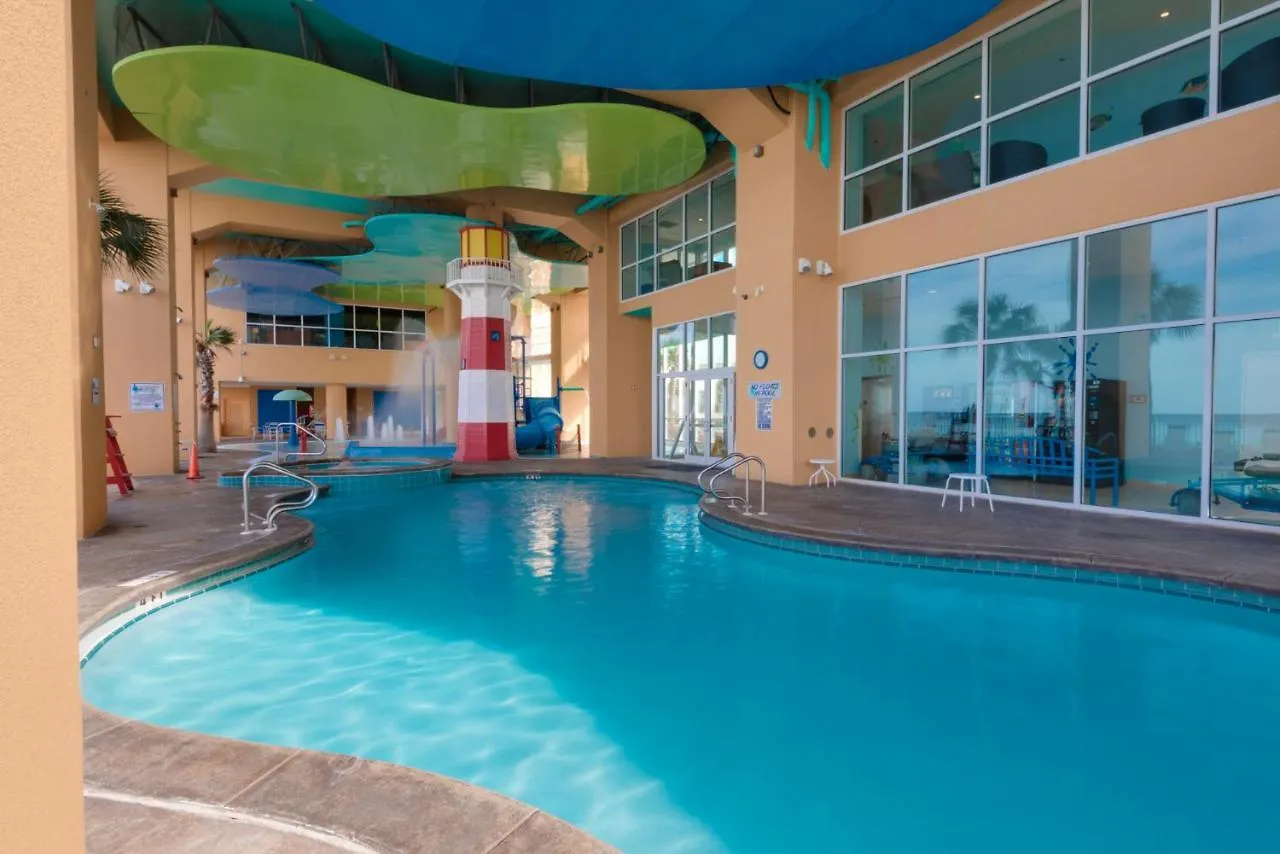 Semesterbostad Water Park On-Site! 2 Beachfront Master Suites! Corner Balcony Views! Panama City Beach